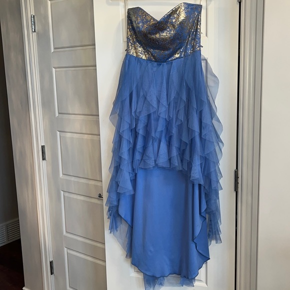 Hi Low Dress - Picture 1 of 9